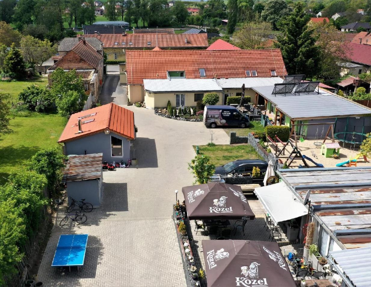 Penzion Kotvas Milovice  Exterior photo
